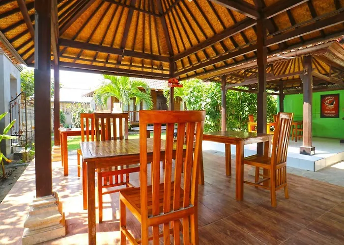 Nyoman And Grill 2*